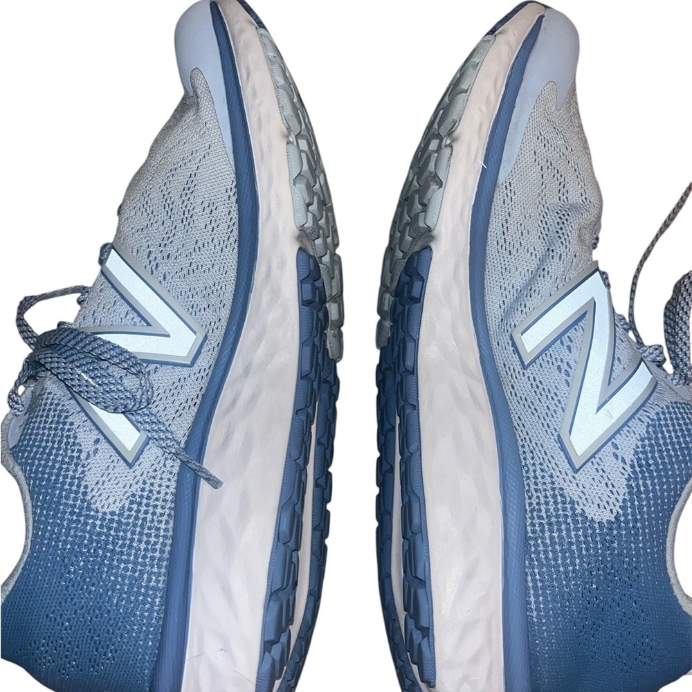 New Balance Women's Sky Blue Athletic Shoes - Picture 5 of 8